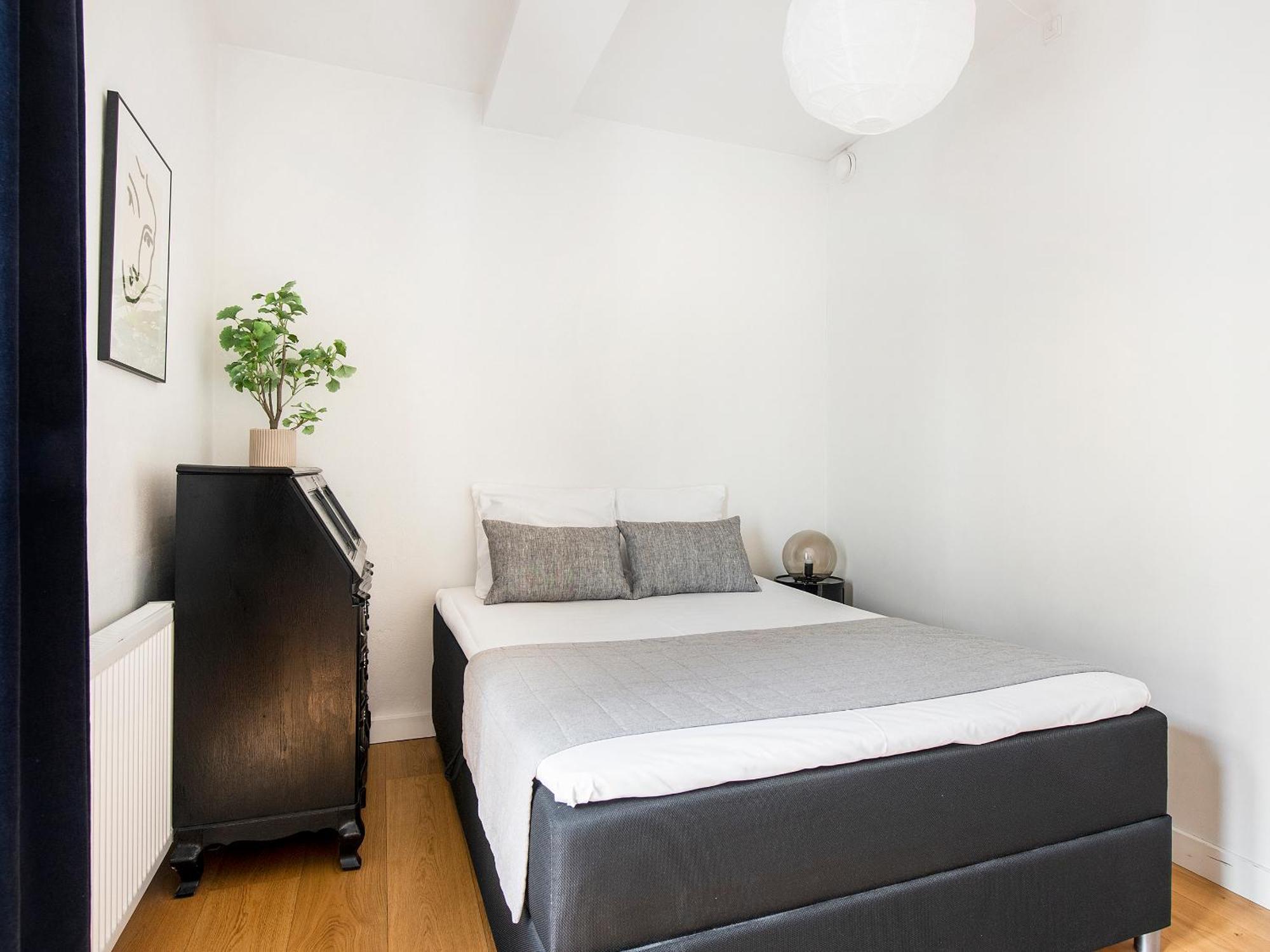 Sanders Leaves - Chic Three-Bedroom Apartment In Downtown Copenaghen Esterno foto